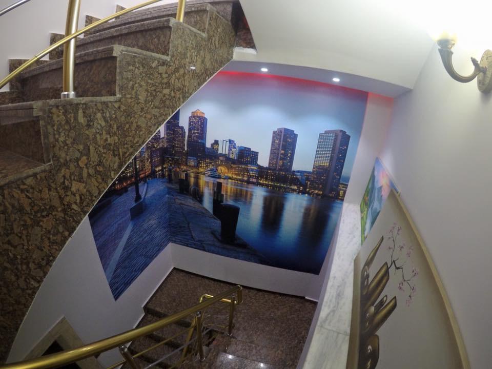 Boston Hotel Tirana Bagian luar foto